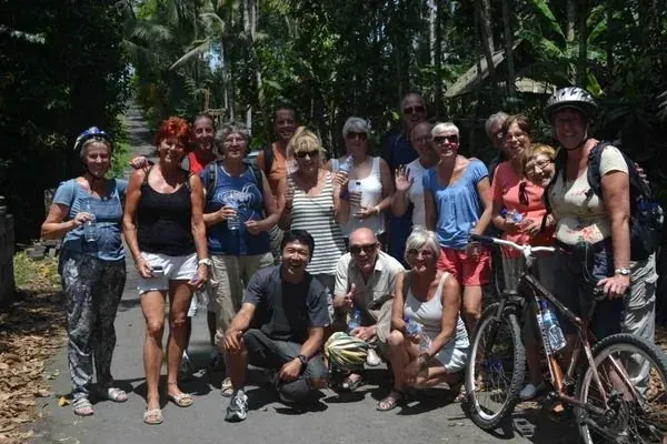 Bali Signature Tours group photo